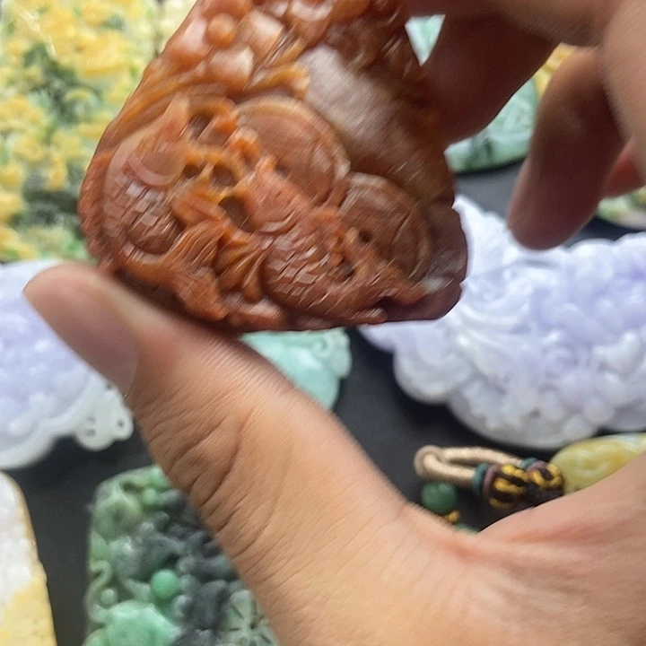 定制翡翠未镶嵌天然翡翠A货