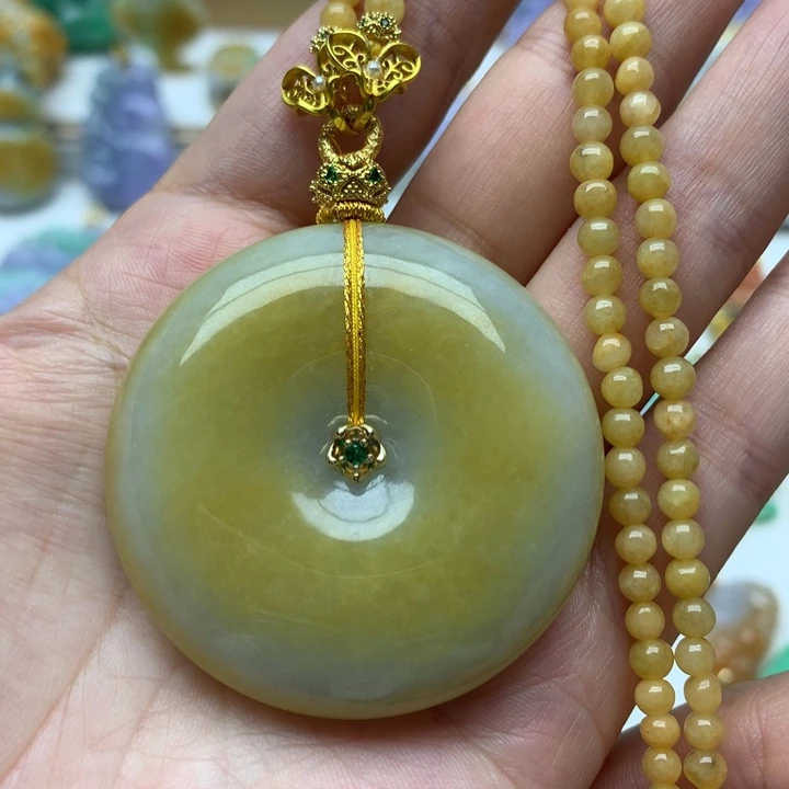 颈饰未镶嵌翡翠翡翠