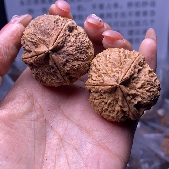 核桃云南野生铁核桃124号38mm