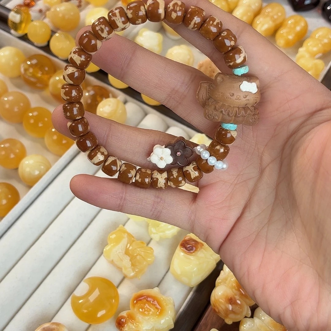 琥珀未镶嵌珠宝奇石紫金鼠手串