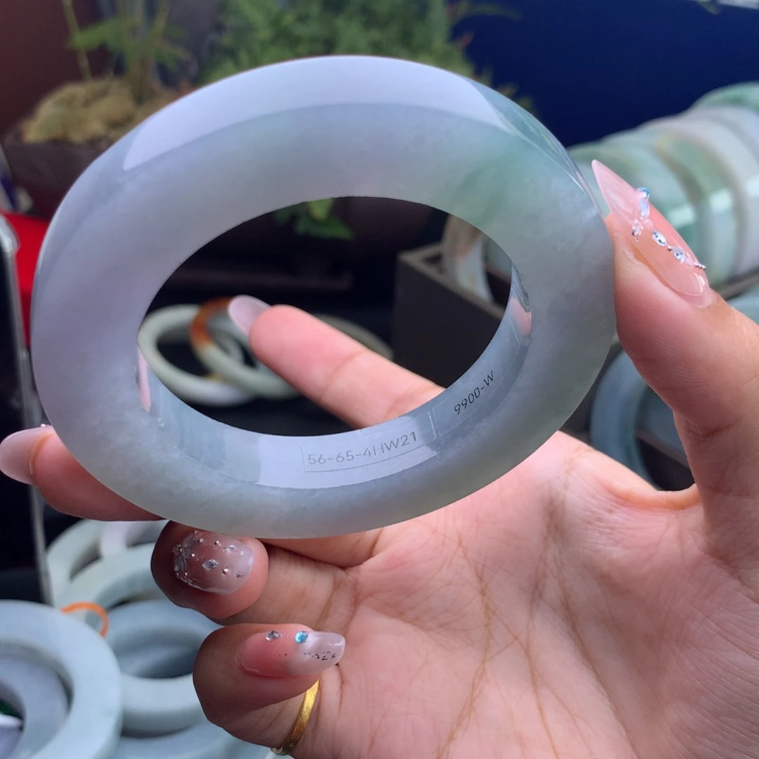 未镶嵌手镯不退不换定制翡翠