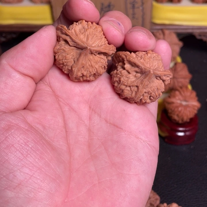文玩核桃把件负***头核桃
