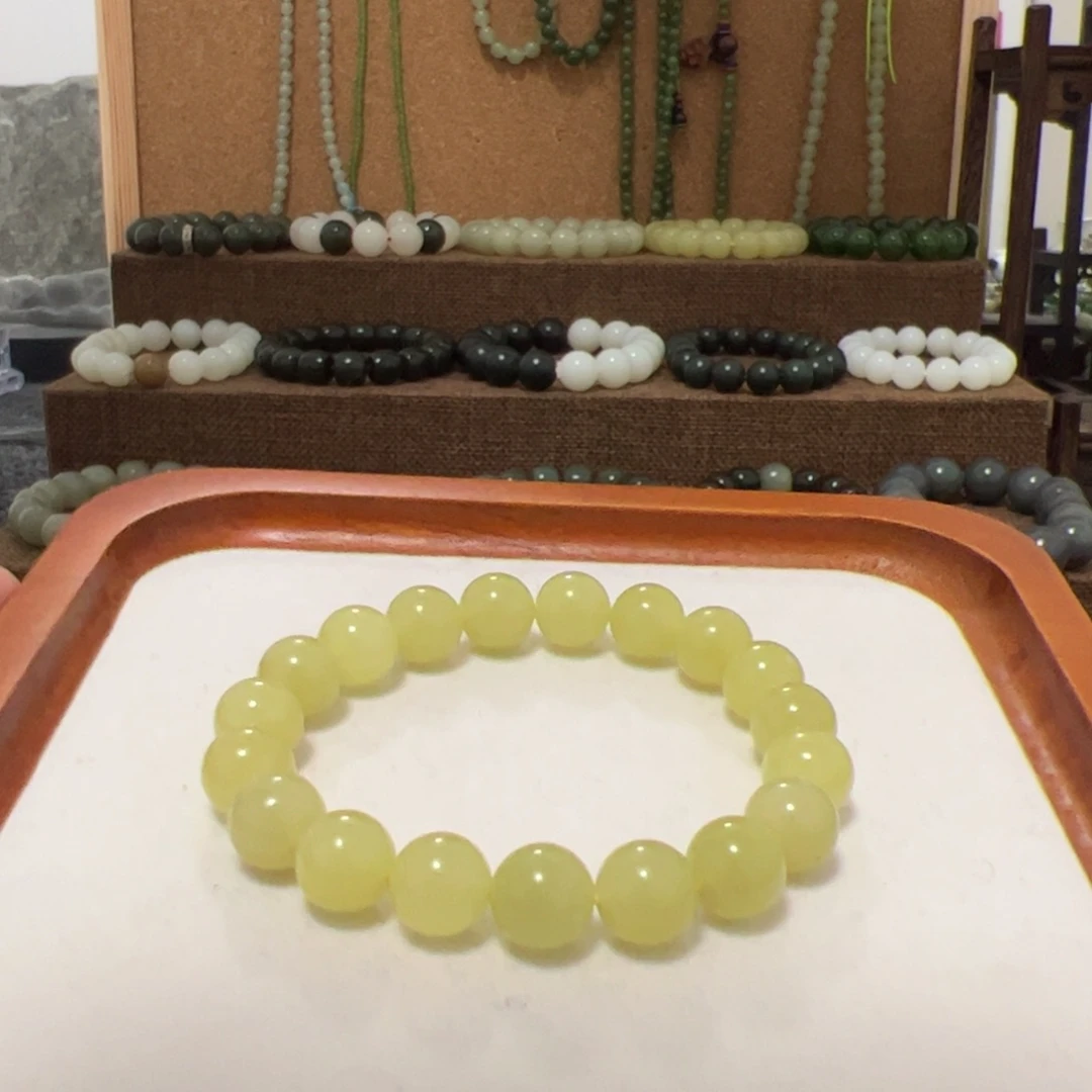 和田玉（糖玉）未镶嵌手链