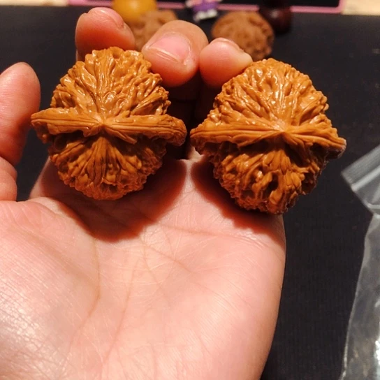 吊坠文玩核桃39白狮子