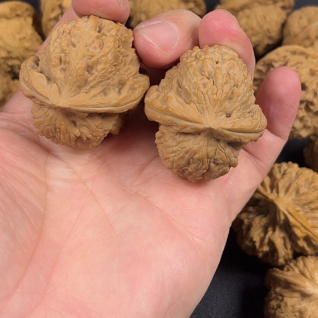 三***水吊坠文玩核桃天眼