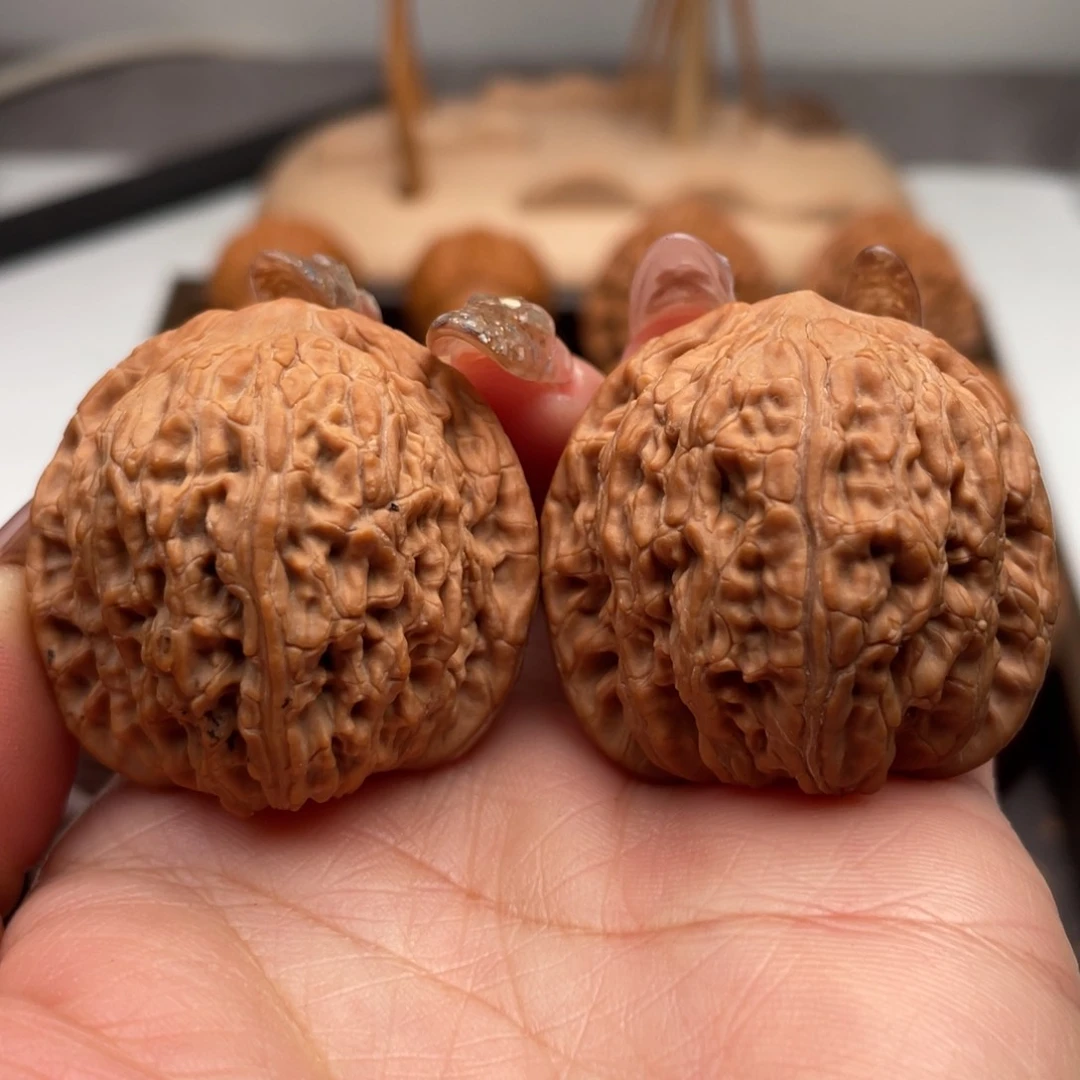 桃核把件绣球全品精配37