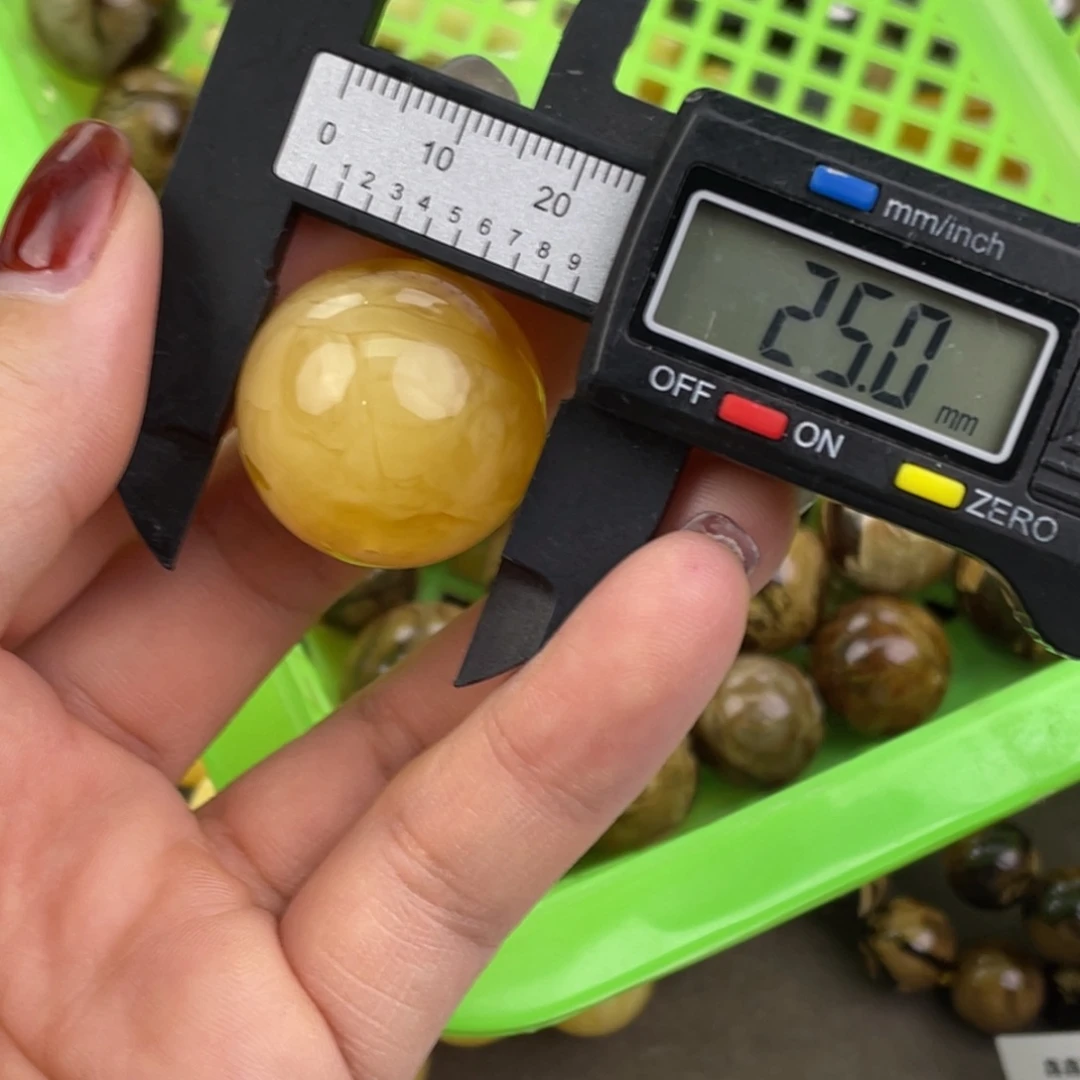 裸石琥珀未镶嵌微瑕26