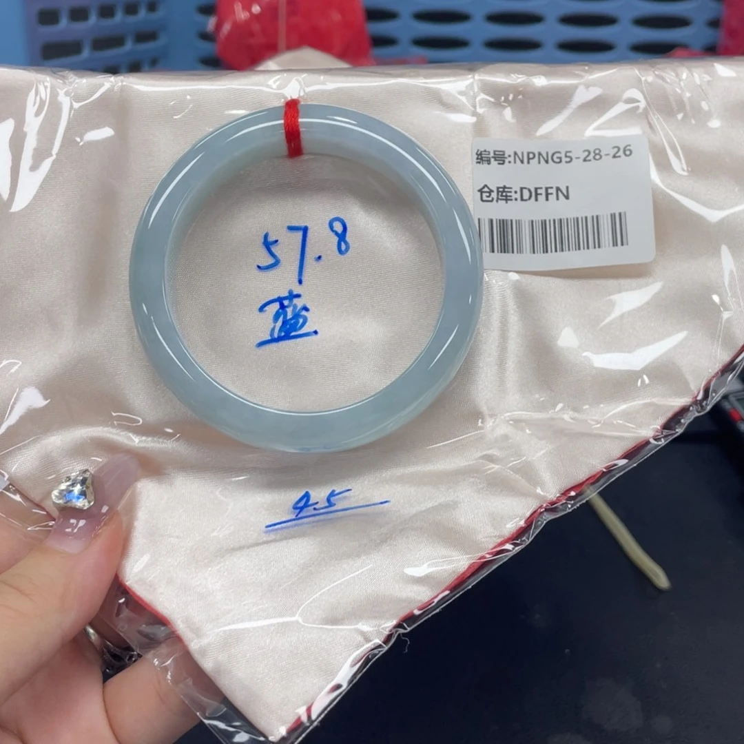 未镶嵌手镯翡翠翡翠手镯