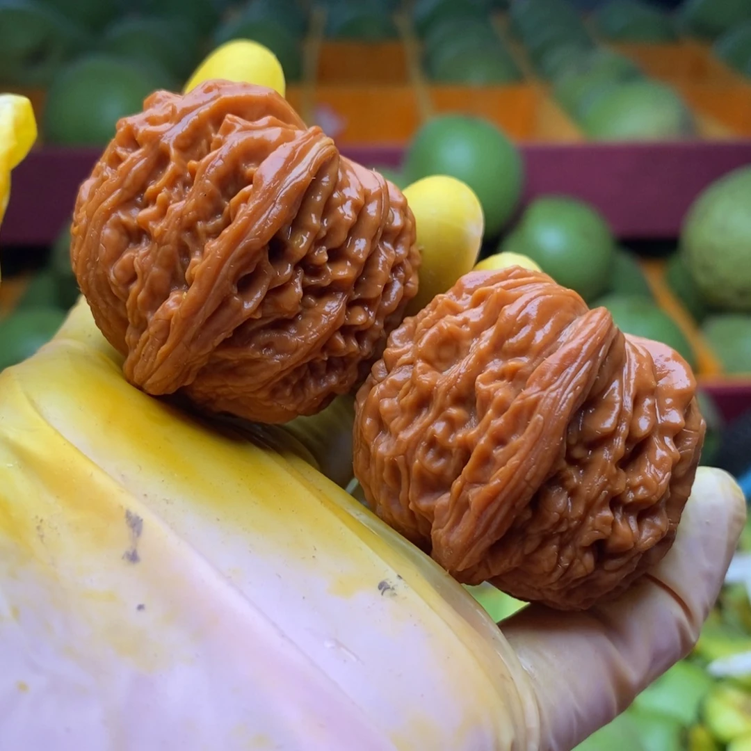 文玩核桃把件汉高楼40一下