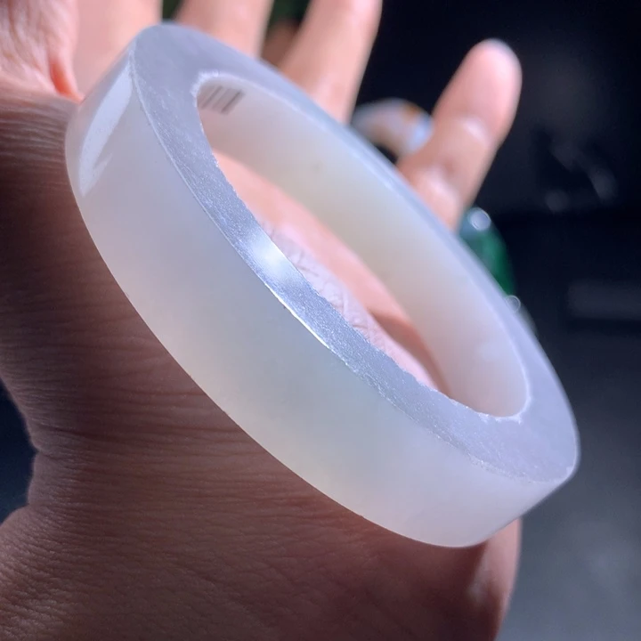 定制翡翠手镯未镶嵌