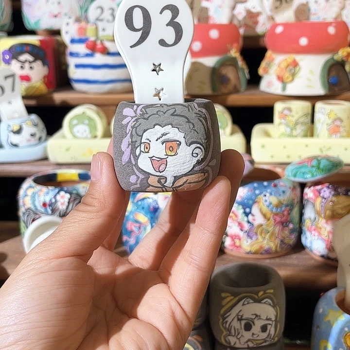 93……手工手绘花盆