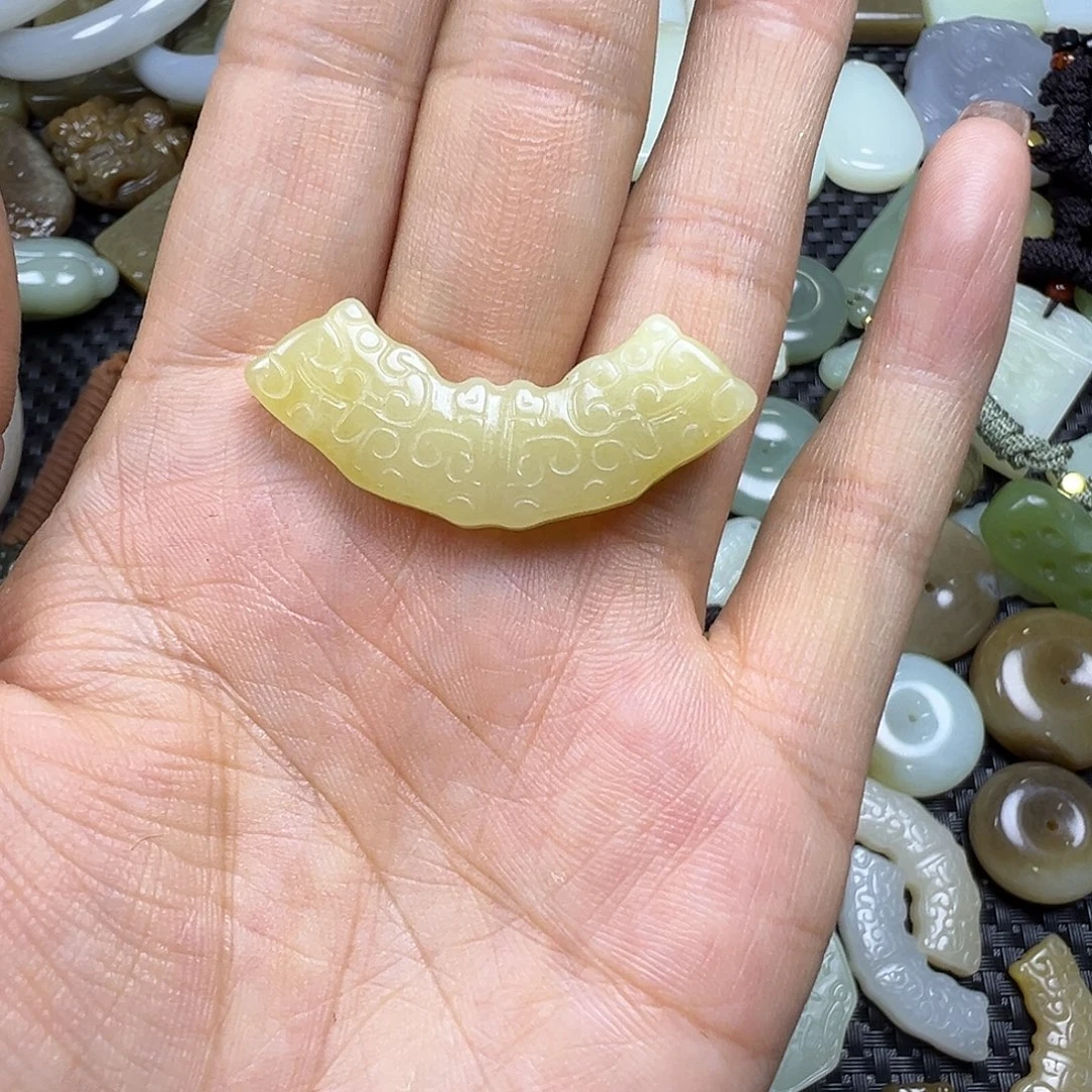 爱***宝和田玉未镶嵌吊坠(不含链)不送绳