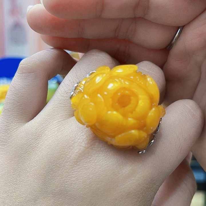 蜜蜡银S925镶嵌裸石戒指