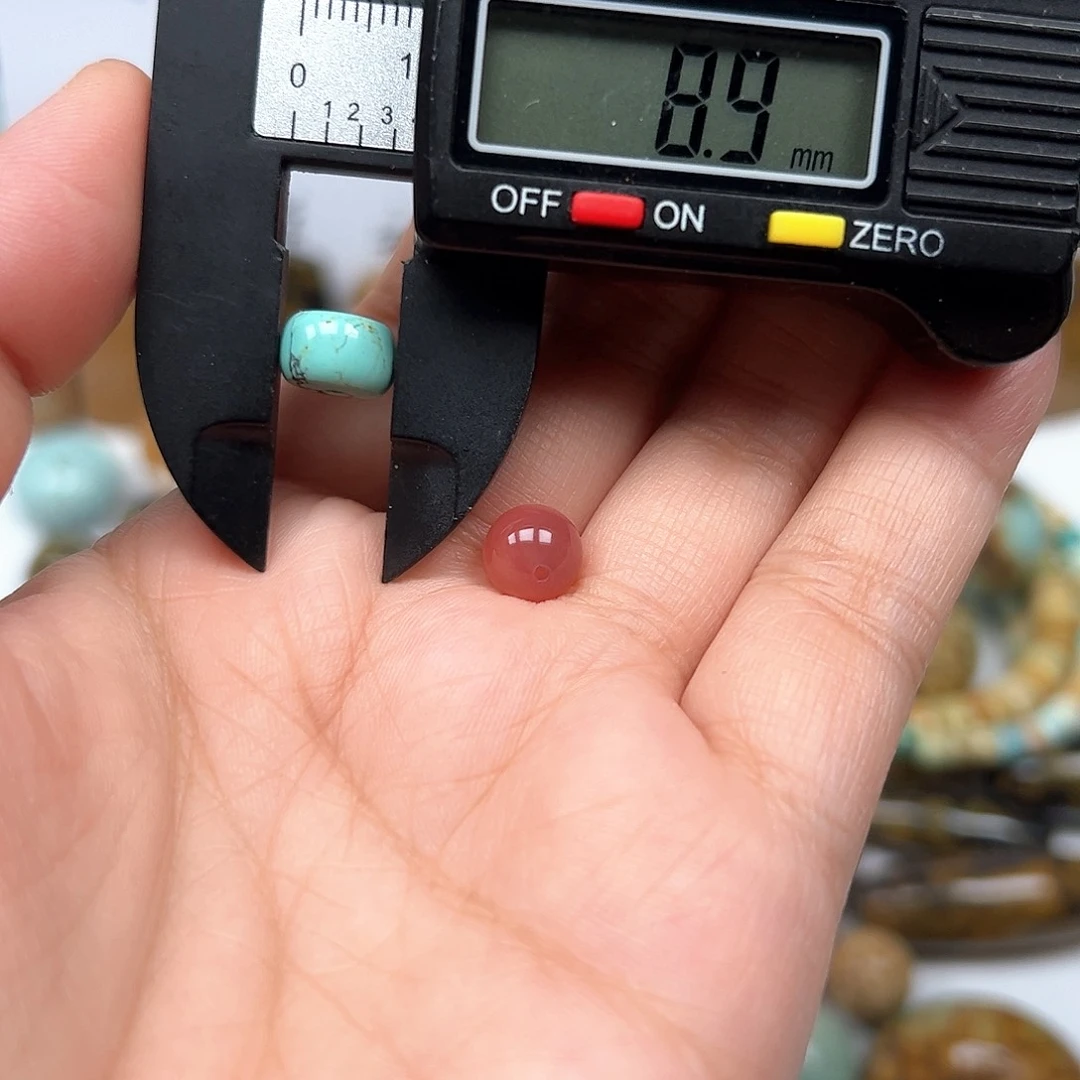 南红玛瑙未镶嵌珠宝奇石