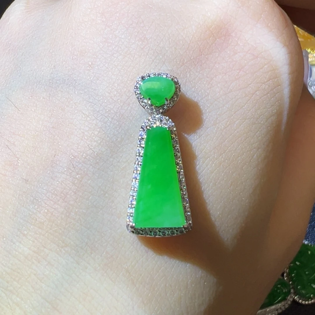 【闪购商品】翡翠18K金镶嵌颈饰缅甸翡翠