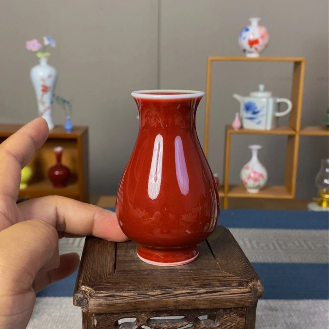 摆件景德镇瓷器精品陈列