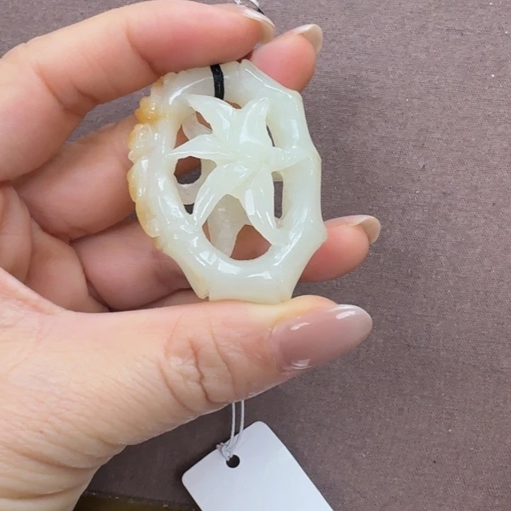 未镶嵌和田玉挂件