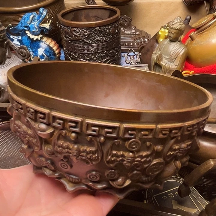 精美铜器批发档口