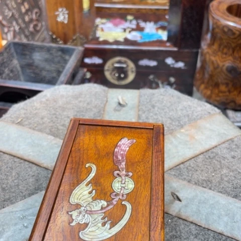 木盒子11111111111