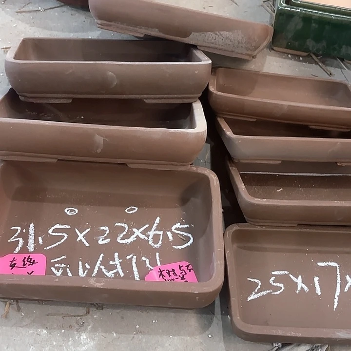 花盆紫砂100-8。   微瑕