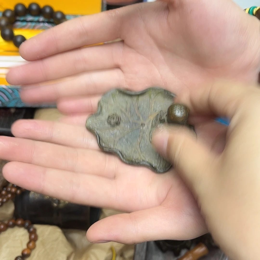 大叶紫檀（黑酸枝木类）