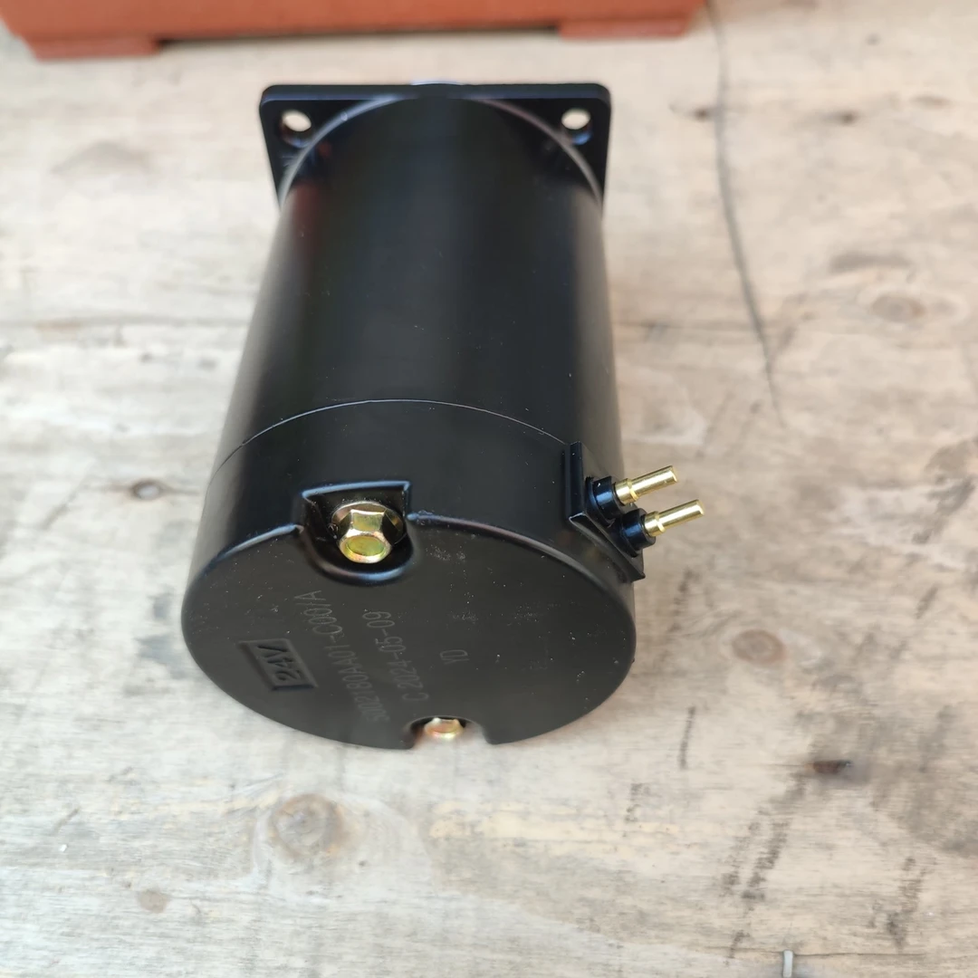 驾驶室举升电机