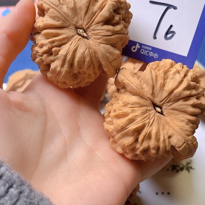 文玩核桃把件麻*子文玩核桃6