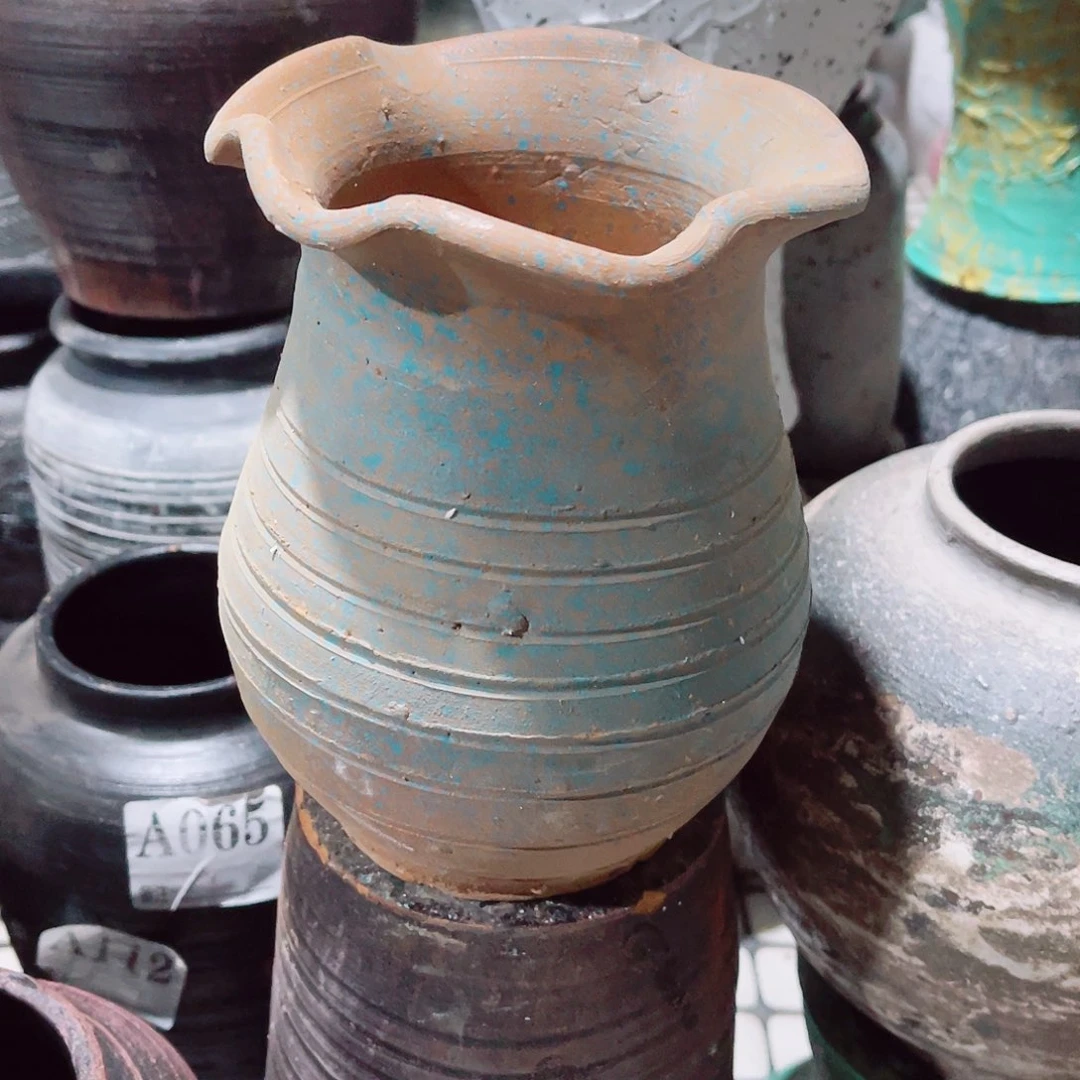 带孔口径10高度18微瑕