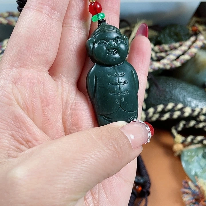 和田玉挂件未镶嵌