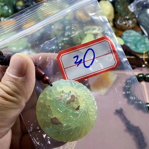 未镶嵌蛇纹石玉手链