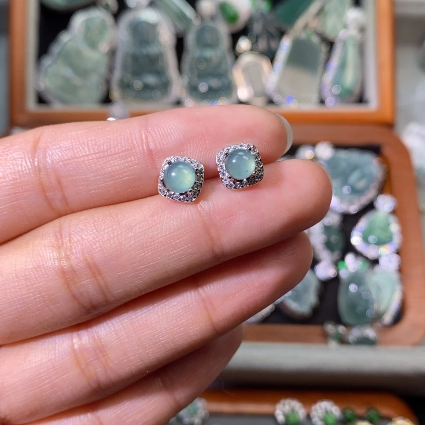 【闪购商品】翡翠未镶嵌颈饰天然