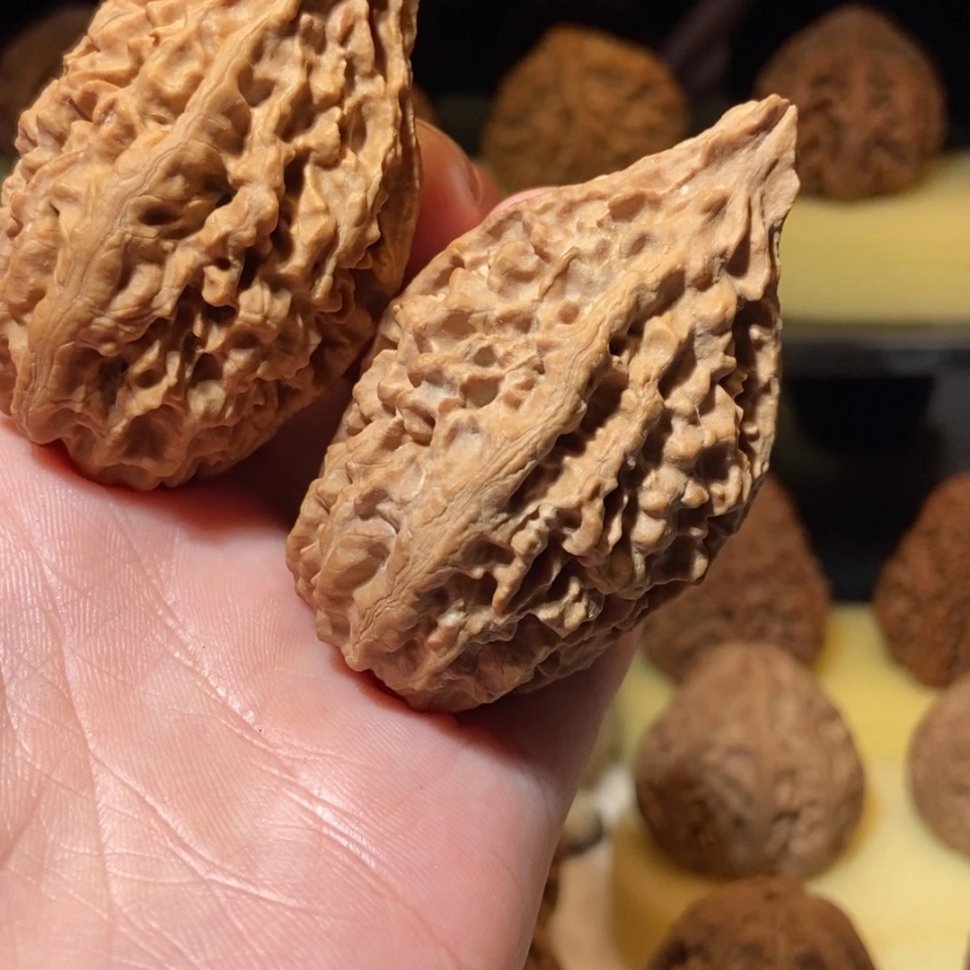 把件文玩核桃1号车