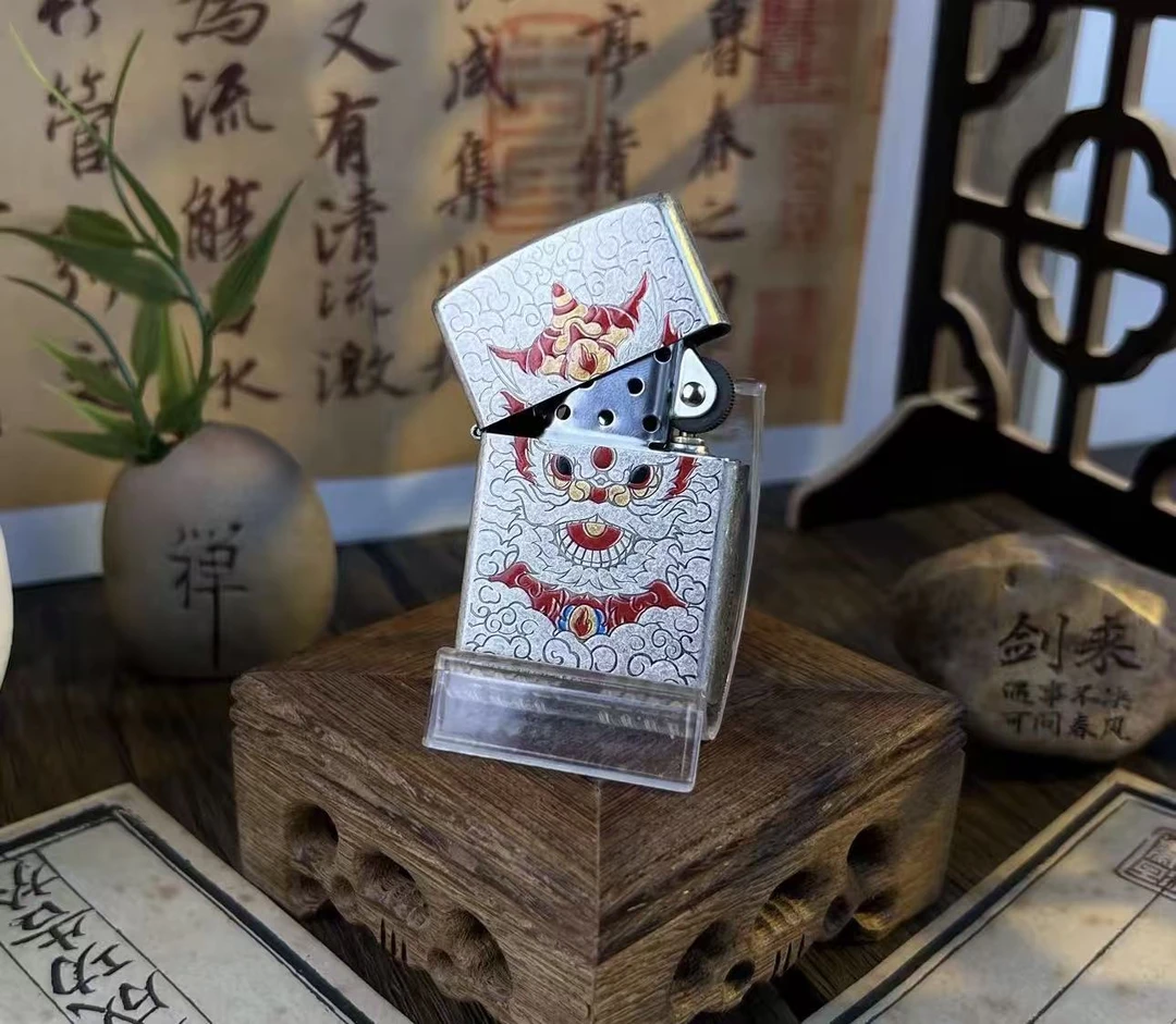 银拉丝醒狮煤油限量男士礼物