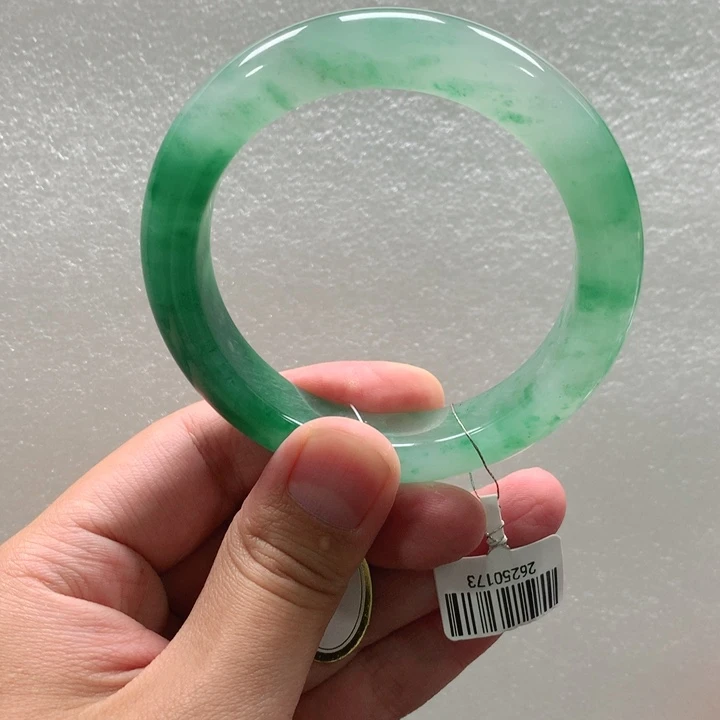 石英质玉手镯未镶嵌青青60-多人