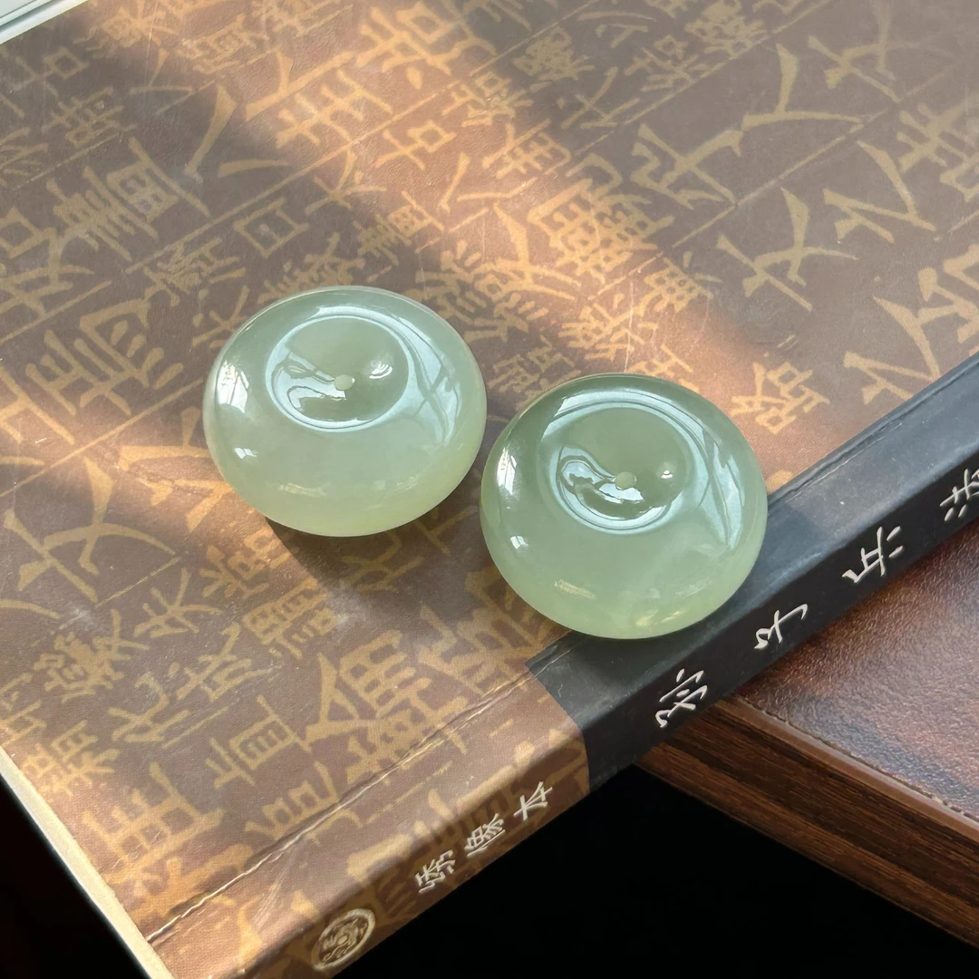 和田玉极冰平安扣 多样性发货拍一发一