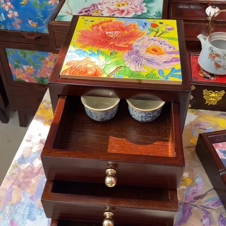 加大款瓷板画艺术与绘画