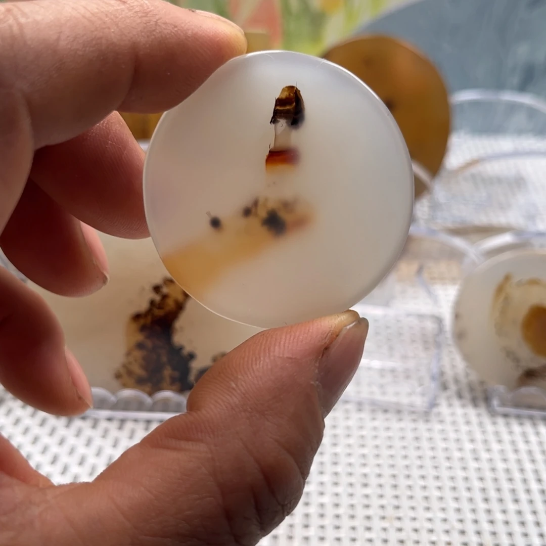 玛瑙/玉髓未镶嵌颈饰