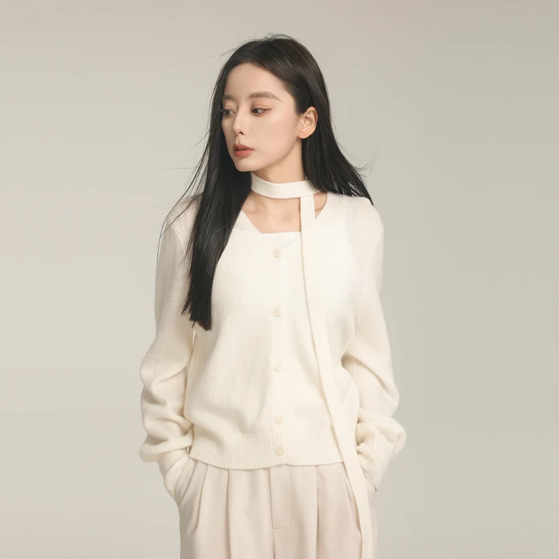 【秋季新款】AIRIQI减龄毛衣温柔V领飘带泡泡袖开衫AH43KS230