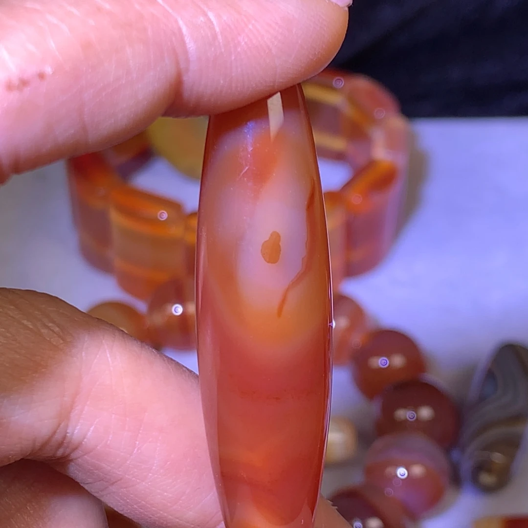未镶嵌颈饰玛瑙/玉髓