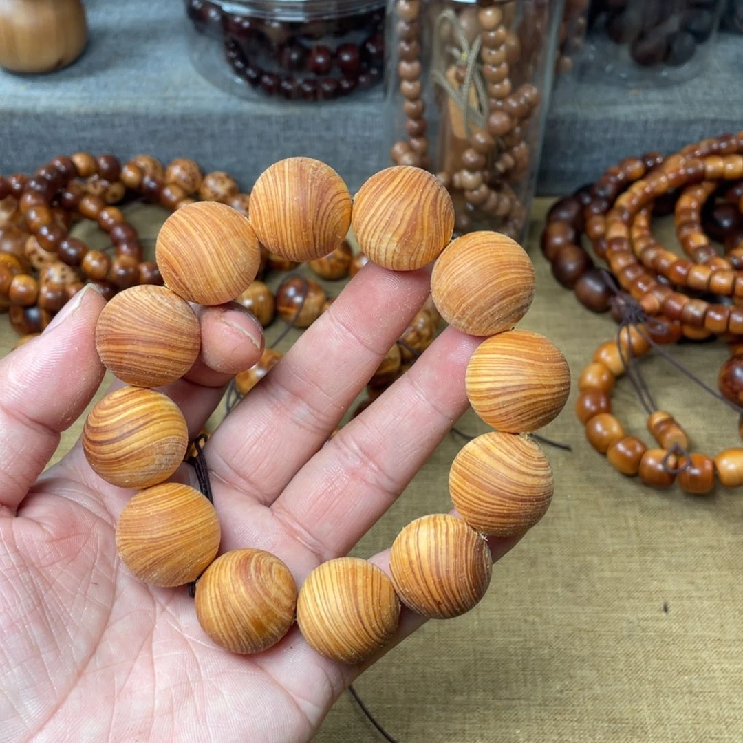 柏木（崖柏）无事牌灞***?2.0太行崖柏陈化红油毛料