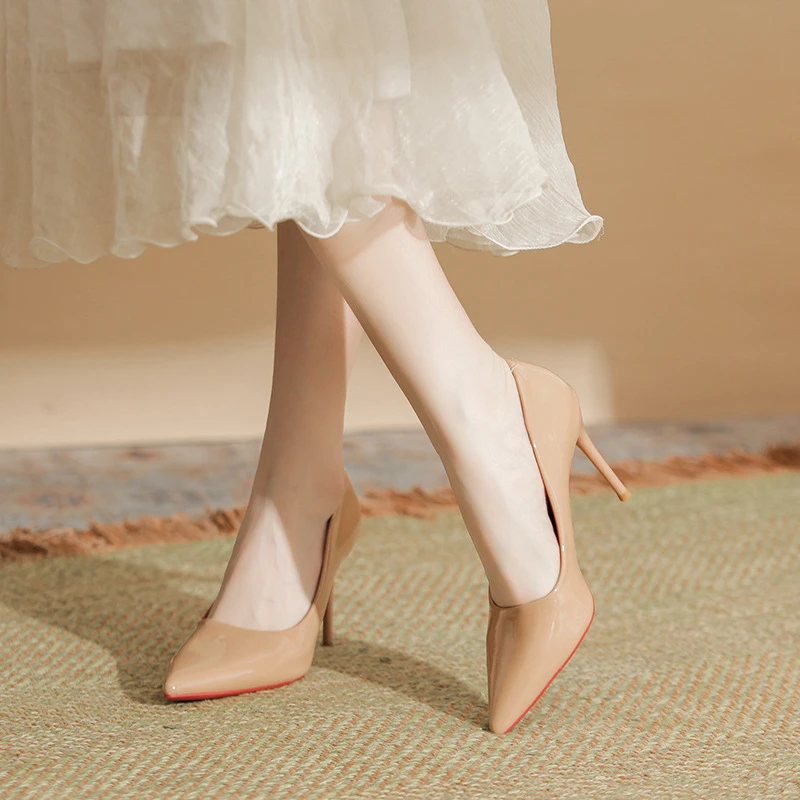 真皮高跟鞋女裸色新款法式红底性感百搭气质时尚尖头小个子单鞋