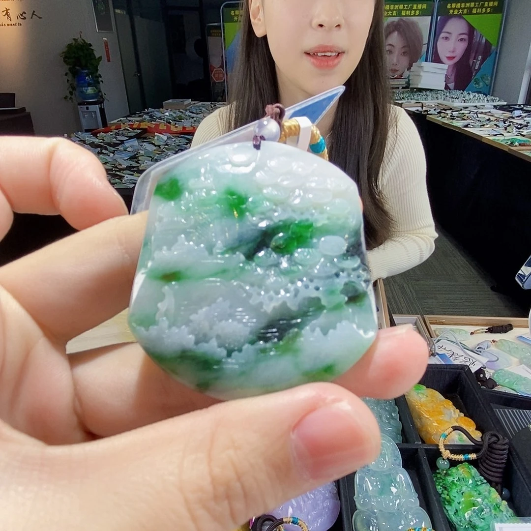 颈饰未镶嵌翡翠翡翠