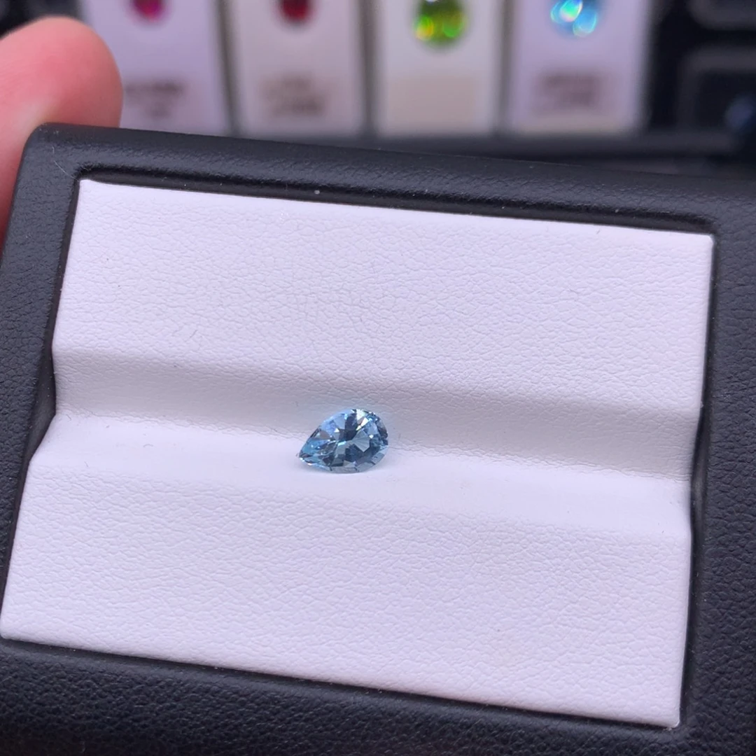海蓝宝石裸石0.7克拉
