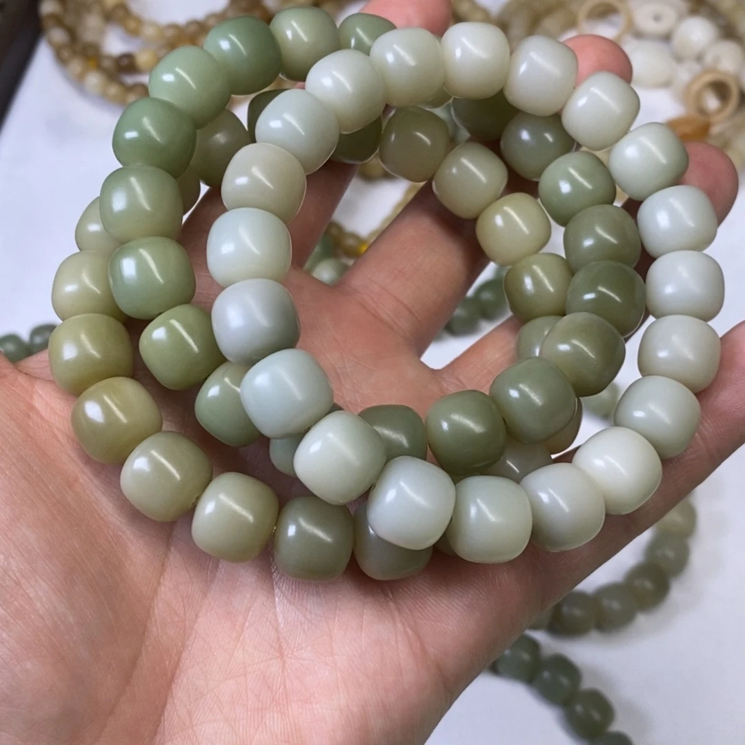 凡***凡吊坠菩提根/象牙果凡凡