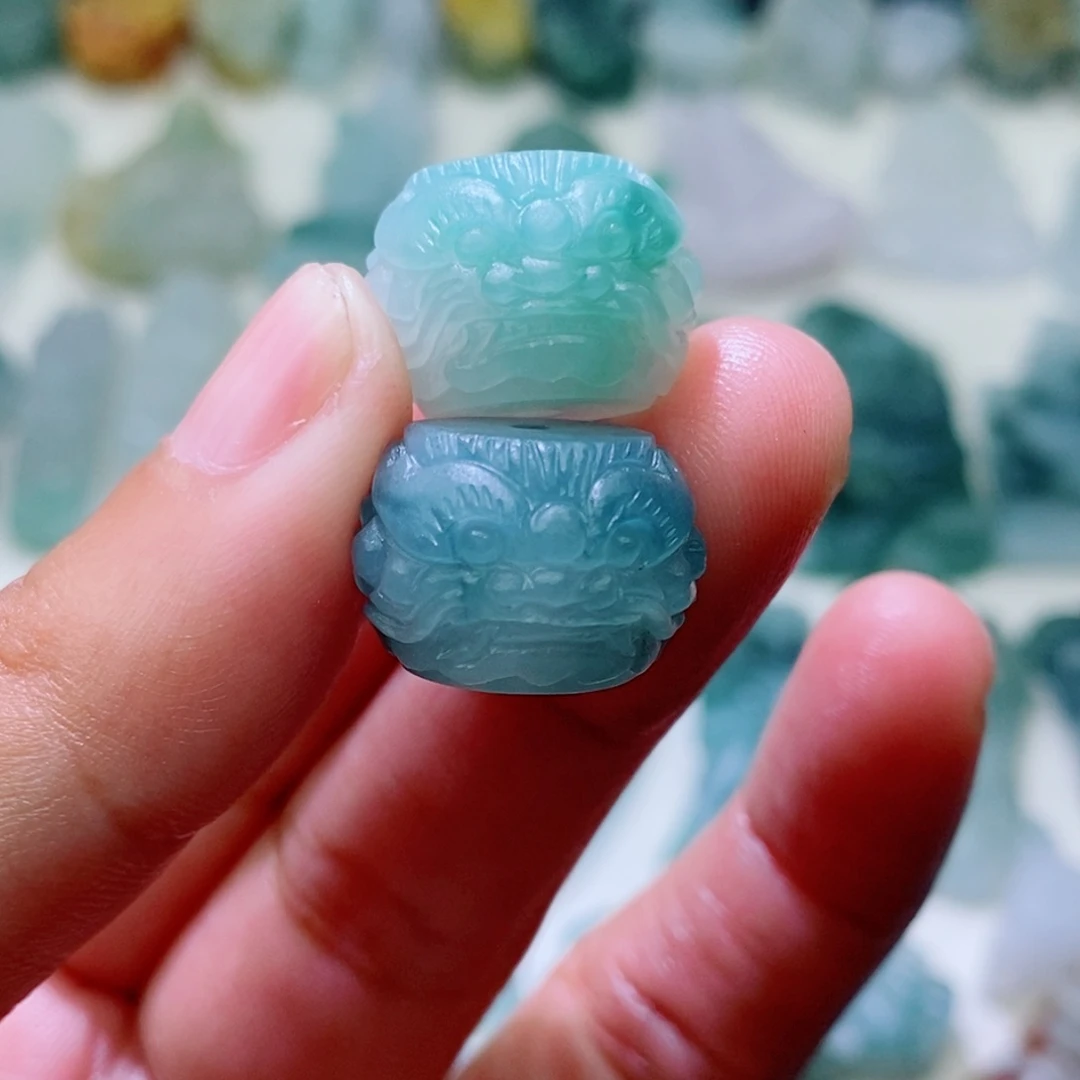 定制翡翠未镶嵌毛货抛光