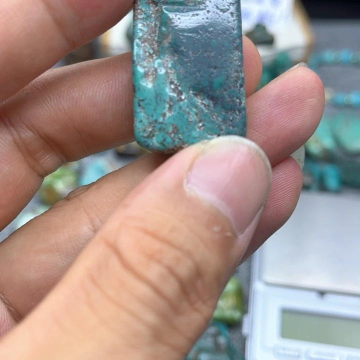 子***兄未镶嵌绿松石颈饰