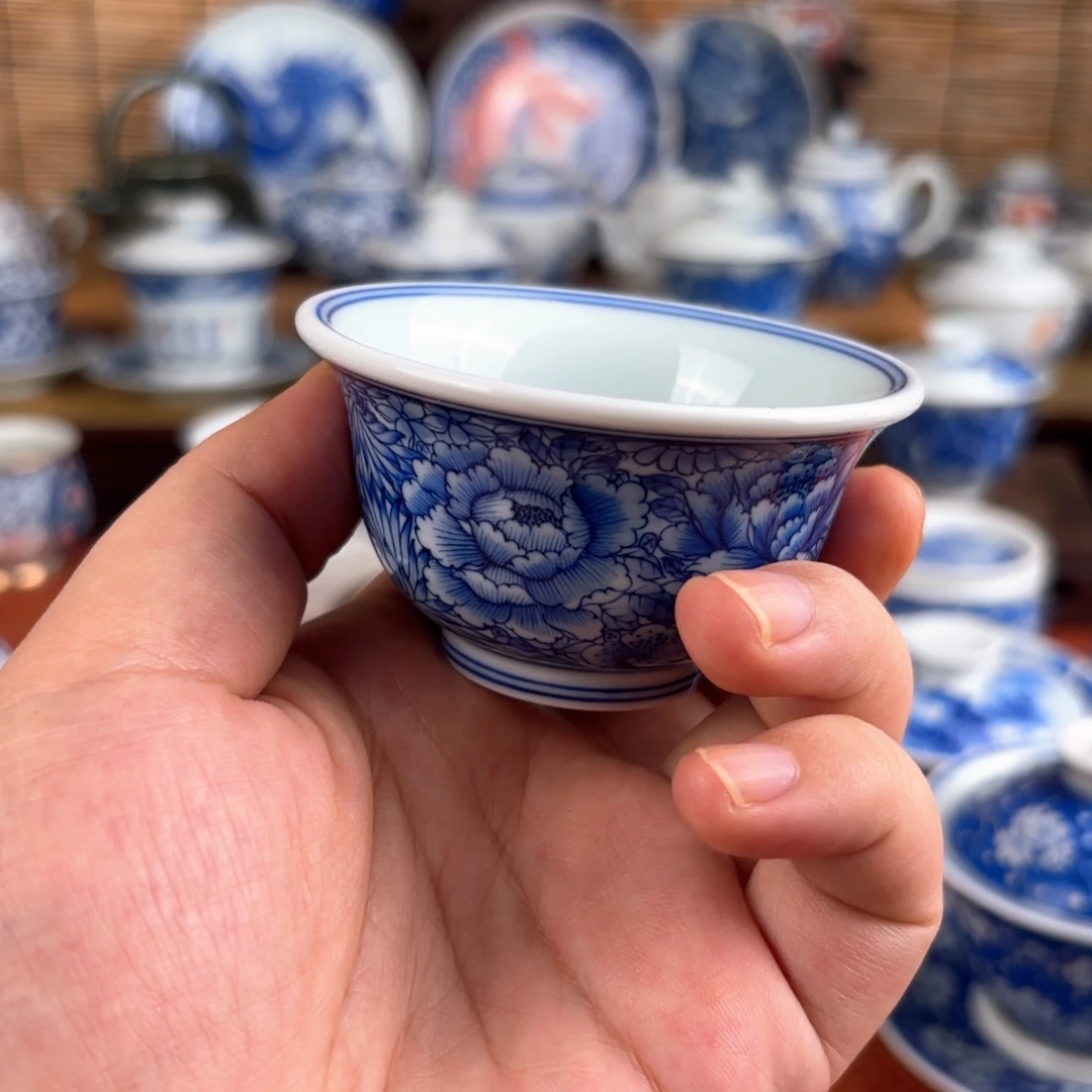 景德镇纯手工手绘青花万花小压手杯