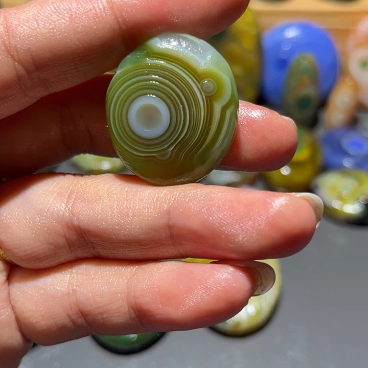 好***歌玛瑙/玉髓未镶嵌颈饰