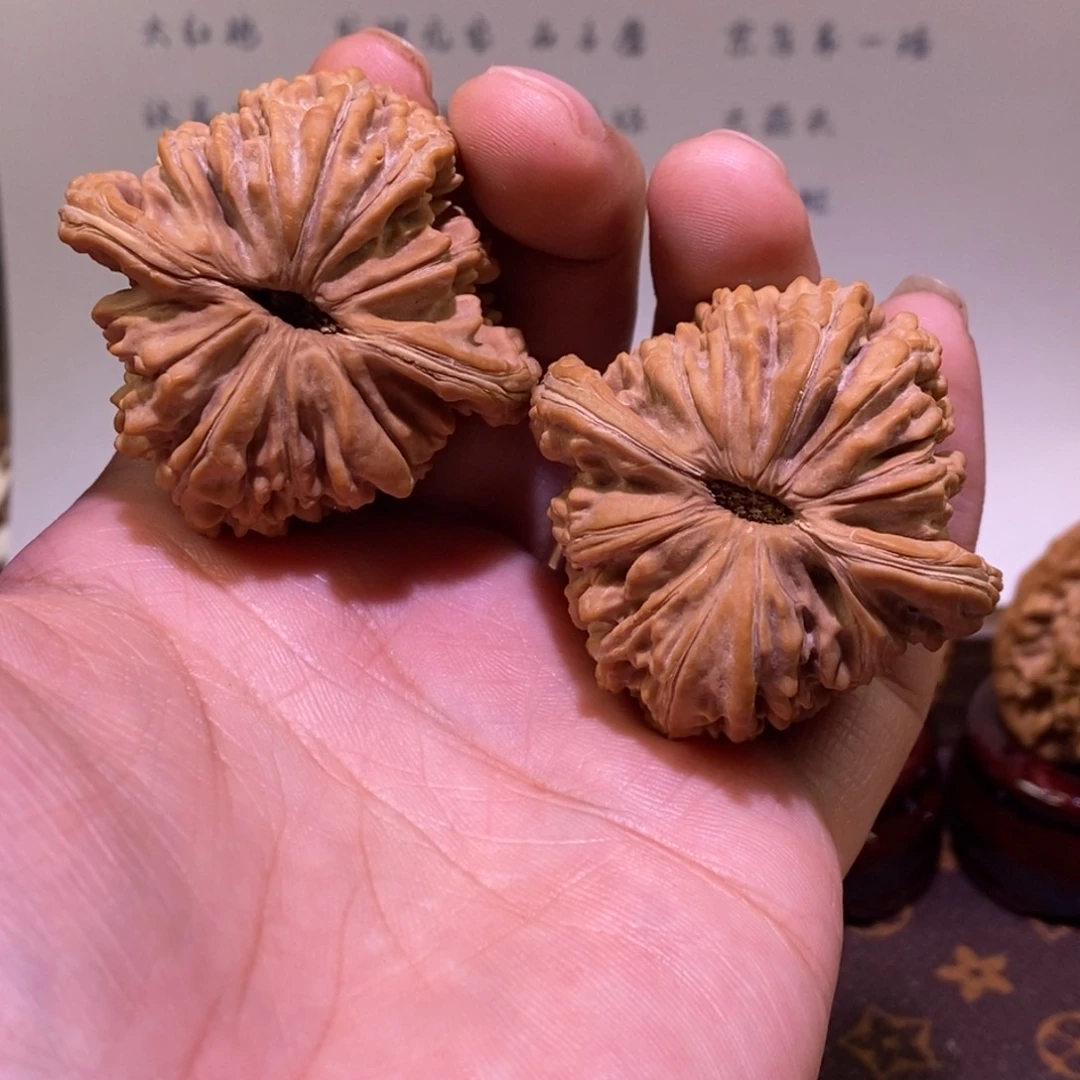文玩核桃把件?****¹四座楼