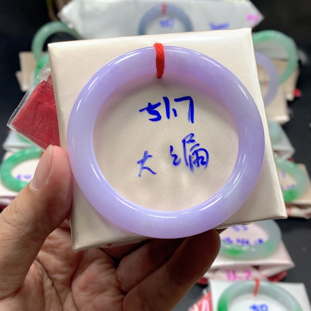 翡翠未镶嵌手镯翡翠